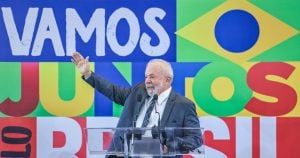 Exame/Ideia: a 3 dias da eleição, Lula chega a 49% dos votos válidos