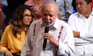 'Igreja não pode ter partido', diz Lula ao criticar quem mistura fé com política