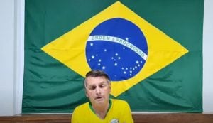 A 3 dias da eleição, Bolsonaro volta a atacar Moraes: ‘deixa de ser um patife’