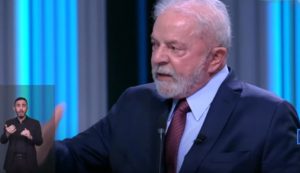 Lula leva ‘rachadinha’, escândalo no MEC e sigilo de 100 anos a embate com Bolsonaro na Globo