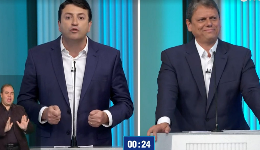 ‘Fica tranquilo, eu não vou perguntar onde você vota’, diz Elvis Cezar a Tarcísio no debate da Globo