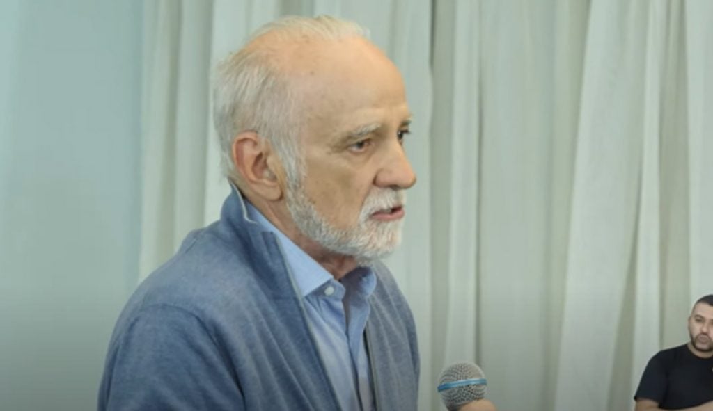 André Lara Resende pede vitória de Lula no 1º turno para ‘pensarmos imediatamente no futuro’