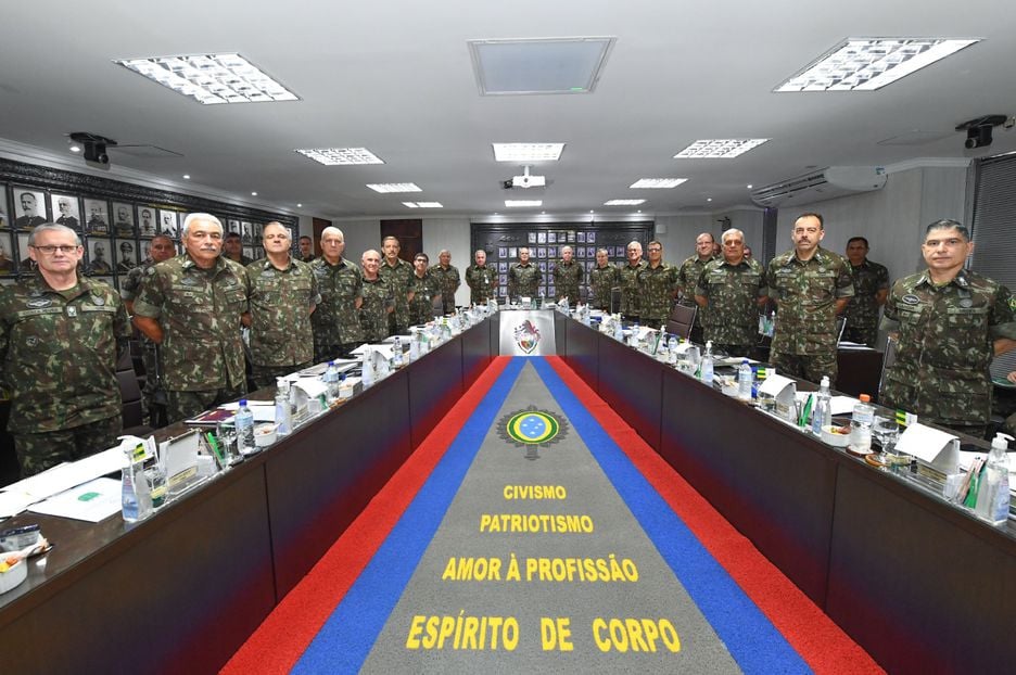 Exército divulga nota para rebater matéria que indica respeito da Força ao resultado da eleição