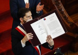 Referendo sobre nova Constituição no Chile: o que está em jogo para Gabriel Boric?