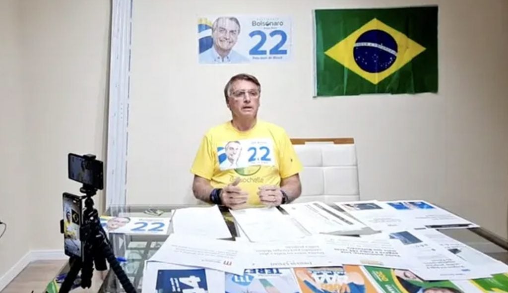Bolsonaro lança nova ofensiva contra Moraes: ‘está pensando o quê? Vai me prender?’