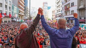 Petistas de Curitiba rejeitam a tese de que o Paraná é bolsonarista: 'Só é conservador quem nunca passou fome'