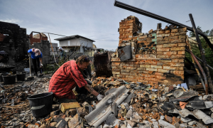 Reconstrução da Ucrânia custará ao menos US$ 350 bilhões, diz relatório