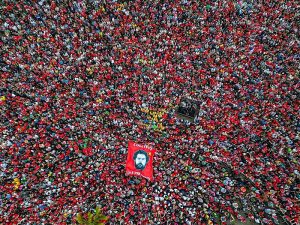 Lula em Florianópolis (SC): “o Brasil não é um partido, o Brasil é o nosso País”