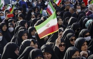 Irã realiza primeira execução de manifestante envolvido em protestos