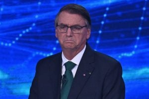 Congressistas dos EUA pedem que Biden cancele o visto de Bolsonaro