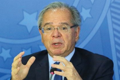 Ministério da Economia pretende prorrogar isenção de impostos sobre combustíveis após acordo com transição