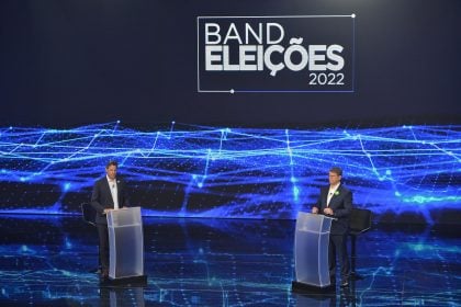 Ipec: em São Paulo, Tarcísio tem 5 pontos de vantagem sobre Haddad no 2º turno
