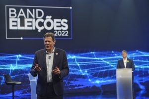 Tarcísio e Haddad nacionalizam debate em São Paulo; confira os destaques