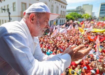 Petistas? Antipetistas? Como se definem os eleitores, segundo pesquisa Atlas