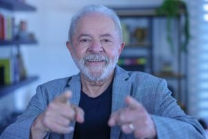 Lula diz que relatório de rádios de Bolsonaro é ‘choro de quem sabe que vai perder’