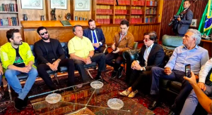 Rede aciona MPE contra encontro de Bolsonaro com sertanejos no Alvorada