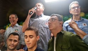 Atrás nas pesquisas, Bolsonaro incentiva idosos a votar no 2º turno: 'Vamos levar nossos avós'