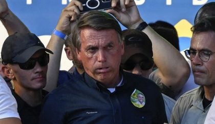 Após ordem do TCU, defesa de Bolsonaro diz que entregará joias de luxo à União