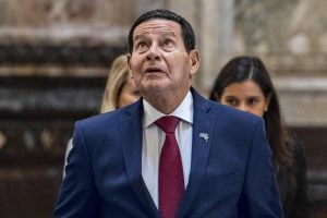 Em 4 anos, Mourão gastou R$ 3,8 milhões no cartão corporativo