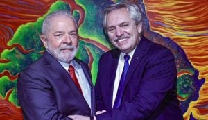 Presidente argentino se reúne com Lula após vitória eleitoral