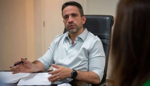 Afastado, Paulo Dantas lidera com folga disputa pelo governo de AL, diz Real Time