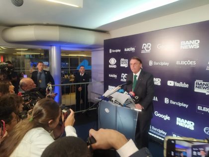 ‘Passei as piores 24h da minha vida’, diz Bolsonaro após escândalo por declaração sobre menores