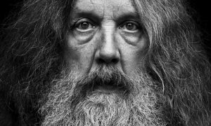 Alan Moore, lenda dos quadrinhos, publica carta de apoio a Lula no 2º turno