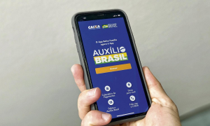 Caixa volta a suspender empréstimo consignado do Auxílio Brasil