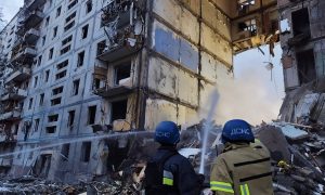 Rússia bombardeia Zaporizhzhia após explosão de ponte da Crimeia