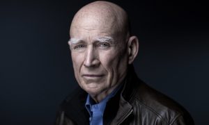 Fotógrafo Sebastião Salgado pede voto em Lula