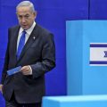 Boca de urna indica vitória de Netanyahu nas legislativas israelenses; maioria é dúvida