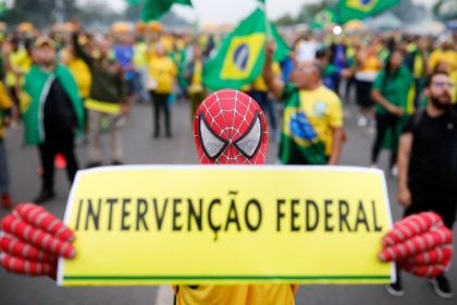 Brasil segue sem rodovias bloqueadas, diz a PRF; interdições caem para 11