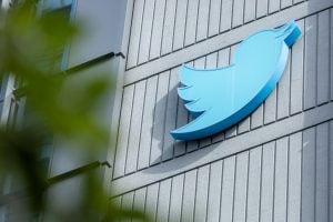 Demissões no Twitter alimentam preocupação com desinformação antes das eleições nos EUA