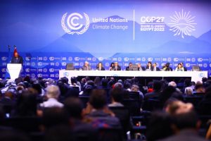 COP27 aprova histórico fundo de compensação por perdas e danos
