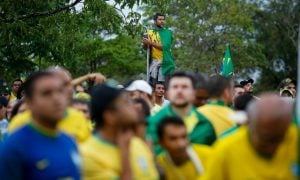 Revolta, esperança e delírio: um dia no acampamento bolsonarista em Brasília