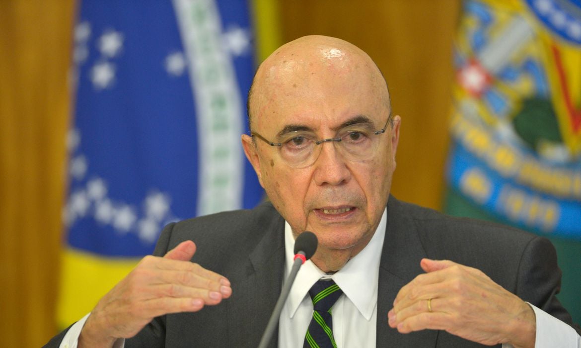 Meirelles defende 'licença' para o governo Lula em 2023 e volta ao teto de  gastos em 2024 - CartaCapital