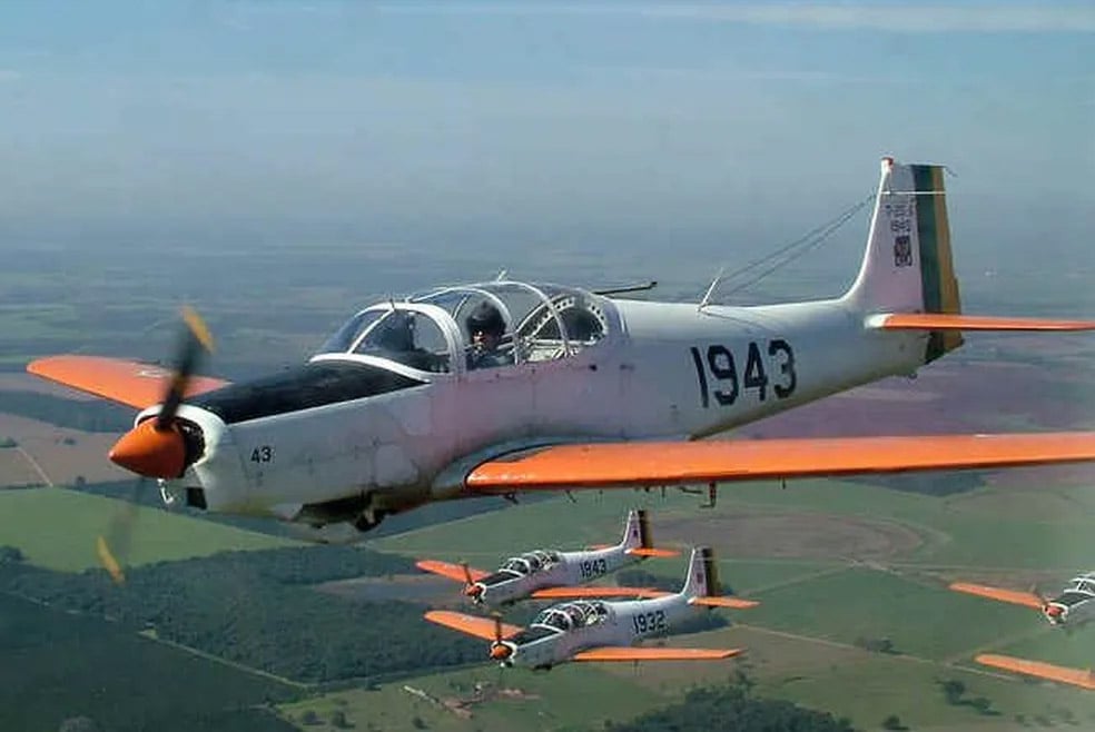 Avião da FAB desaparece durante voo de treinamento em Santa