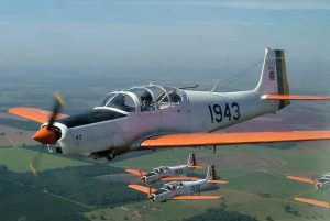 Avião da FAB desaparece durante voo de treinamento em Santa Catarina
