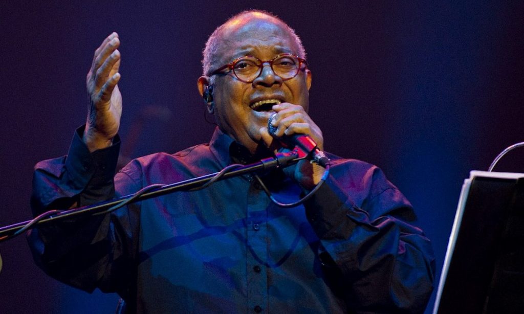 Madri se despede do cantor e compositor cubano Pablo Milanés