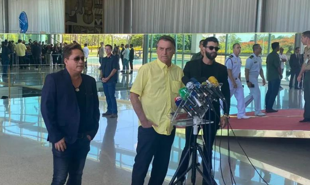 Leonardo e Gusttavo Lima tem shows cancelados por conta de atos golpistas