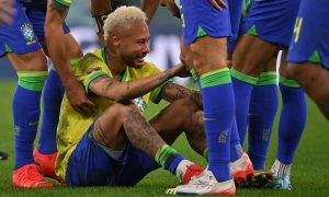 Neymar se diz 'destruído psicologicamente' após eliminação do Brasil