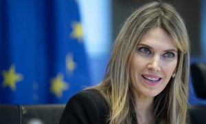 Escândalo no Parlamento Europeu: quatro pessoas são presas acusadas de corrupção envolvendo o Catar