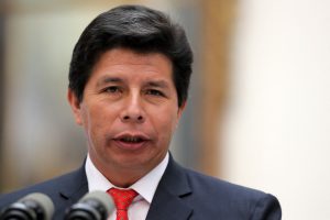 Peru confirma prisão de ex-presidente por tentativa de golpe; protestos devem retomar em janeiro