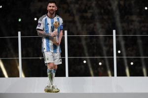 Com Messi eleito craque, Argentina domina prêmios da Copa do Catar