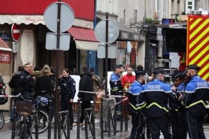 Tiroteio no centro de Paris deixa mortos e vários feridos