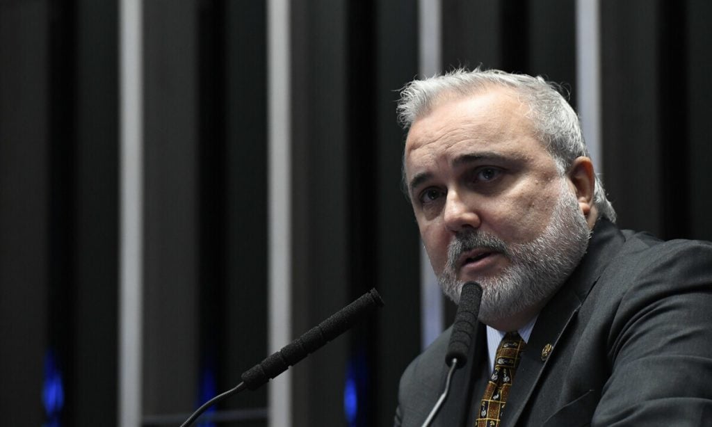 Prates: ‘Lula jamais me pediu para baixar, aumentar ou segurar o preço do combustível’