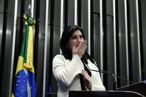 Provável ministra de Lula, Tebet se despede do Senado: ‘Não sei para onde a vida me levará’