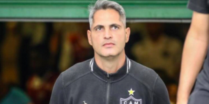 Corinthians desiste de contratar auxiliar técnico que participou de atos golpistas