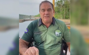 Moraes afasta prefeito de MT que incentivou a participação de caminhoneiros em atos golpistas