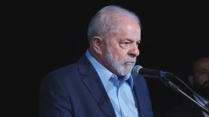 Lula: ‘Derrotamos Bolsonaro, mas ainda temos que derrotar o bolsonarismo nas ruas’